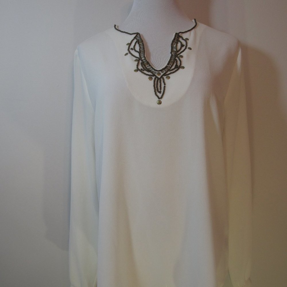 Melissa Paige Long Sleeve Crepe Blouse NWT